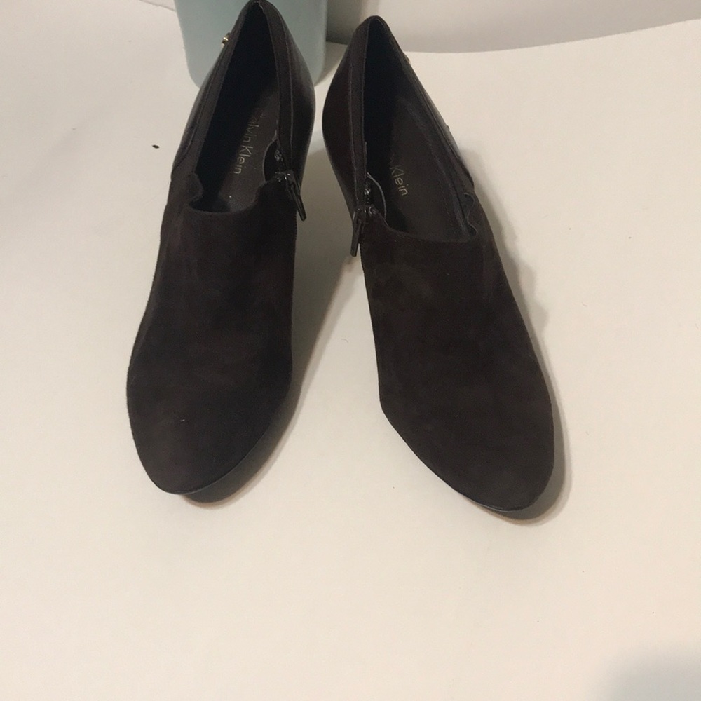 Calavin Klein suede boots size 7 1/2